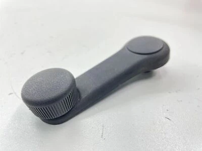 Hyundai Accent - Atos - H100 Kamyonet 1995-2000 Cam Açma Kolu - (Oem No: 82630-22001) ürün görseli 1