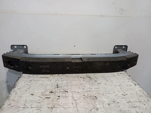 Fiat Linea (2007 Yılında Çıkan Kasa) Tampon Demiri Ön (Oem No:51790269) ürün görseli 1