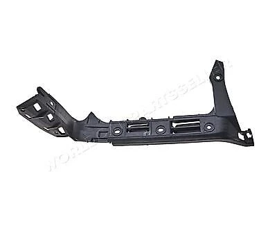 Volkswagen T5.5 2004-2015 Tampon Braketi Arka Sağ (Oem No:7H0807394C) ürün görseli 1