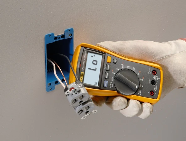 Fluke 117 Elektrikçi Multimetresi - Resim 5