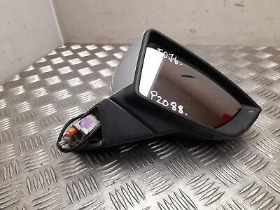 Seat Leon 2013-2016 Dış Dikiz Aynası Sol Otomatik Katlanır (Oem No:5F1857507P) ürün görseli 1