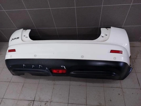 Nissan Juke 2011-2014 Arka Tampon (Reflektör Delikli) (Oem No:850221Ka6H) ürün görseli 1