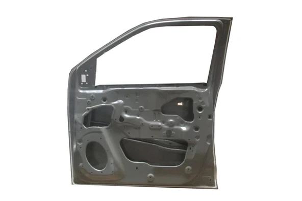 İsuzu D Max - 2020-2024 Pickup Ön Kapı Komple Sağ Gri Boyalı(İceli - Çekomastikli)(Tw) (Oem No:898398750) ürün görseli 1
