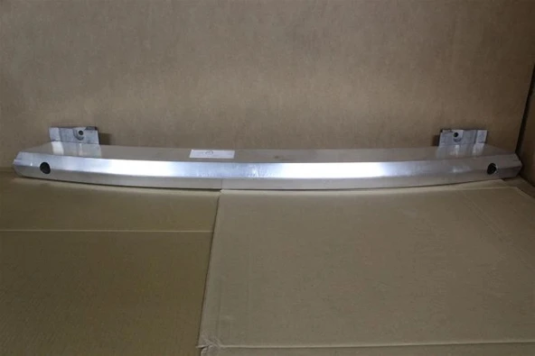 Audi A3 1997-2003 Arka Tampon Demiri Aluminyum (Oem No: 8L0807309E) ürün görseli 1