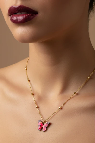 X-LADY ACCESSORİES X-LADY ACCESSORİES Altın Renk Pembe Mineli Kelebek Model Top Zincir Çelik Kolye- 3723 ürün görseli 1