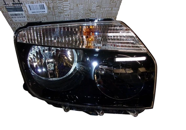 Dacia Duster (2009 Yılında Çıkan Kasa) Ön Far Siyah Manuel Sağ (Oem No: 260103738R) ürün görseli 1
