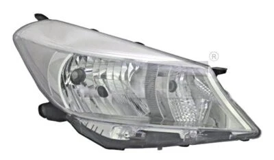 Toyota Yaris Ön Far Elektrikli Motorlu Nikelaj Sağ 2011- (Oem No:  811300D450) ürün görseli 1
