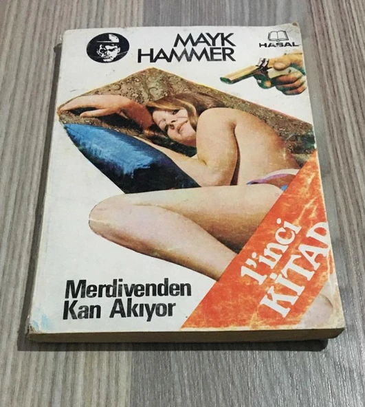 MERDİVENDEN KAN AKIYOR 1.KİTAP ( MAYK HAMMER )(Sahafiye Kitap) ürün görseli 1