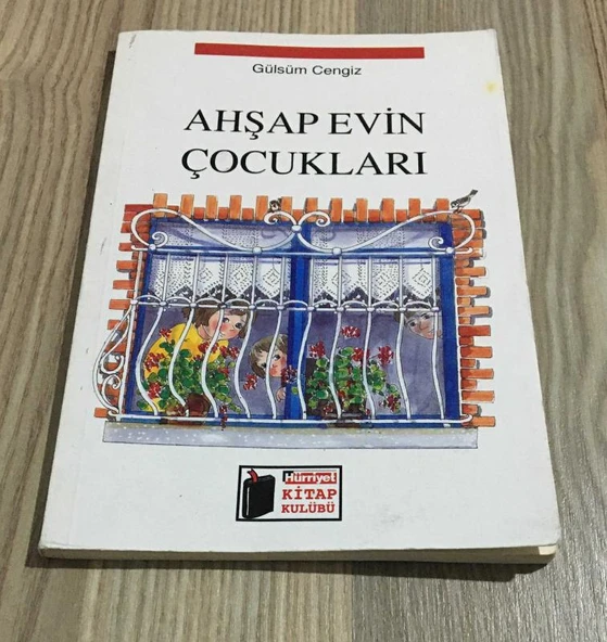 AHŞAP EVİN ÇOCUKLARI(Sahafiye Kitap) ürün görseli 1
