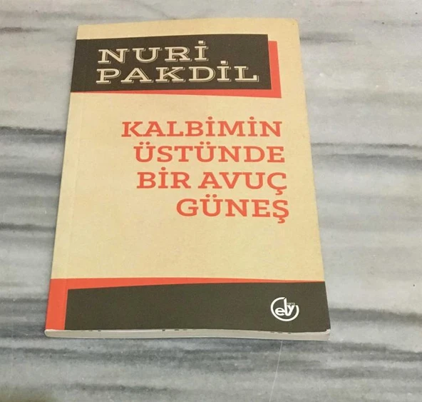 KALBİMİN ÜSTÜNDE BİR AVUÇ GÜNEŞ(Sahafiye Kitap) ürün görseli 1