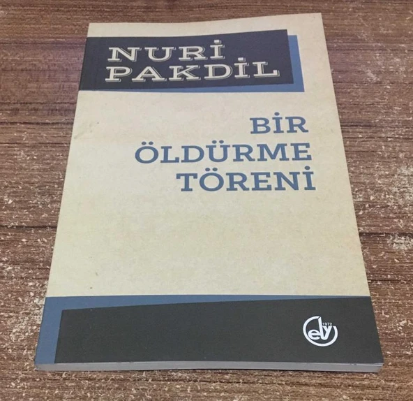 BİR ÖLDÜRME TÖRENİ 2.BASKI - 2015(Sahafiye Kitap) ürün görseli 1
