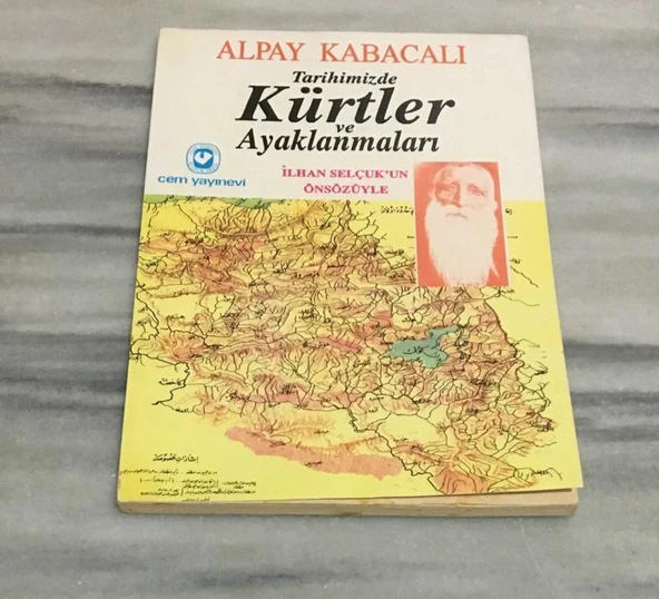 TARİHİMİZDE KÜRTLER VE AYAKLANMALARI(Sahafiye Kitap) ürün görseli 1