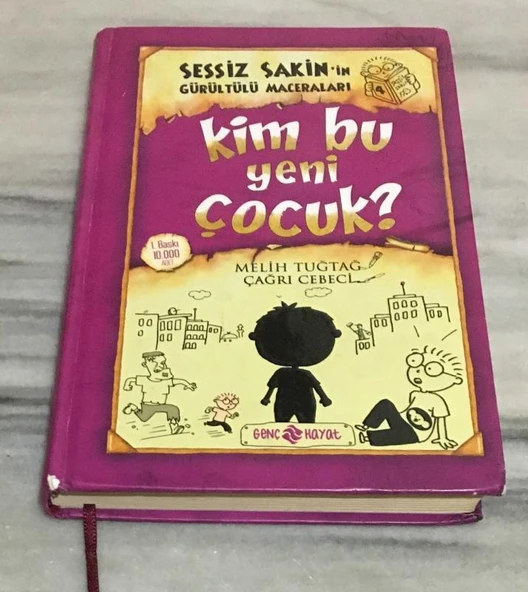 SESSİZ SAKİN'İN GÜRÜLTÜLÜ MACERALARI 4.KİTAP Kim Bu Yeni Çocuk(Sahafiye Kitap) ürün görseli 1