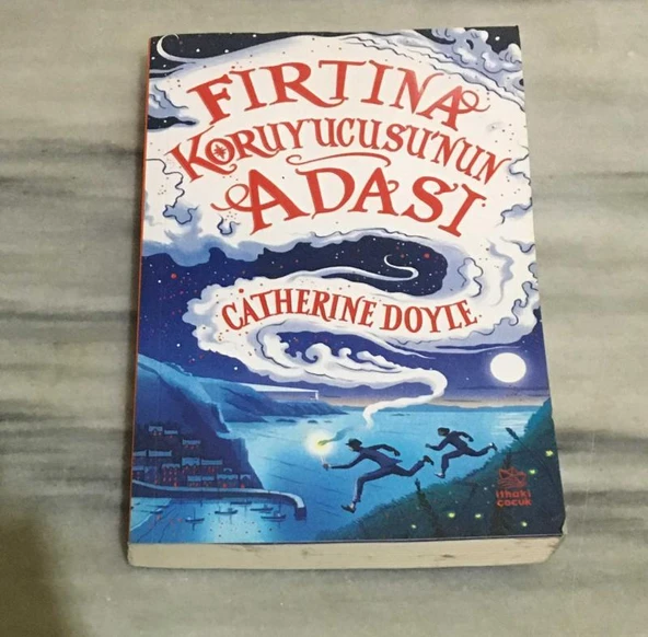 FIRTINA KORUYUCUSU'NUN ADASI(Sahafiye Kitap) ürün görseli 1