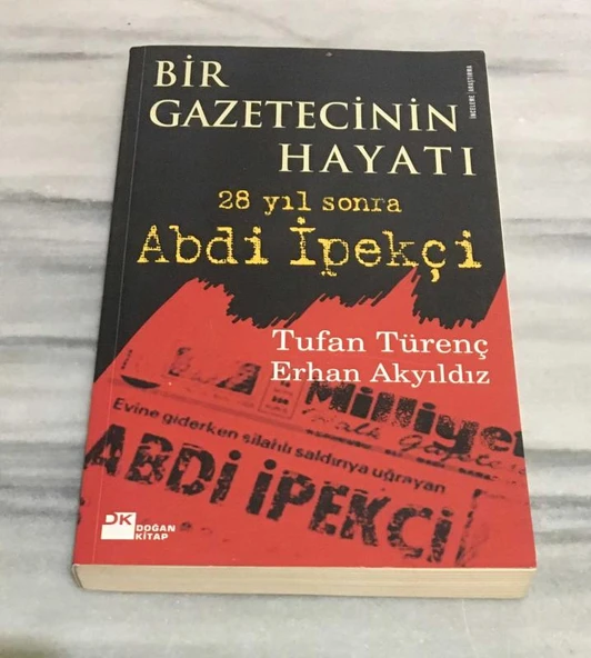 BİR GAZETECİNİN HAYATI 28 Yıl Son ABDİ İPEKÇİ(Sahafiye Kitap) ürün görseli 1