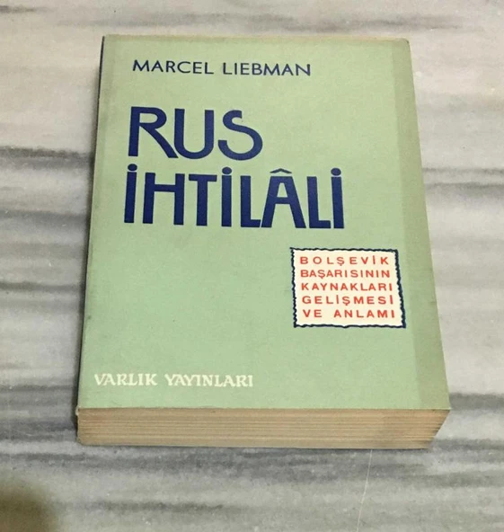 RUS İHTİLALİ Bolşevik Başarısının Kaynakları, Gelişmesi ve Anlamı(Sahafiye Kitap) ürün görseli 1