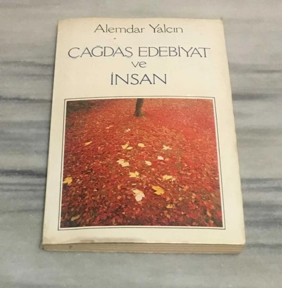 ÇAĞDAŞ EDEBİYAT VE İNSAN(Sahafiye Kitap) ürün görseli 1