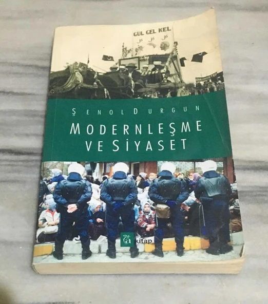 MODERNLEŞME VE SİYASET(Sahafiye Kitap) ürün görseli 1