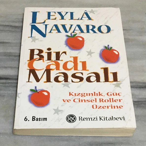 BİR CADI MASALI Kızgınlık,Güç ve Cinsel Roller Üzerine(Sahafiye Kitap) ürün görseli 1