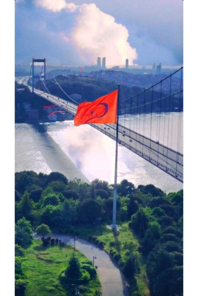 Fiery Night İstanbul Köprü Manzarası A4 Fotoğraf Baskısı 9 ürün görseli 1