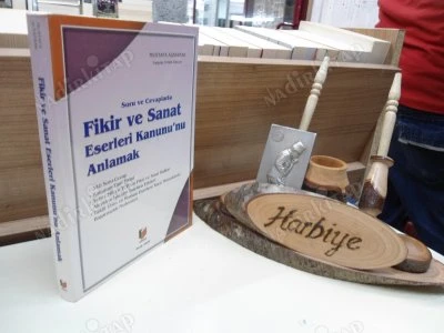 SORU VE CEVAPLARLA FİKİR VE SANAT ESERLERİ KANUNU'NU ANLAMAK ürün görseli 1