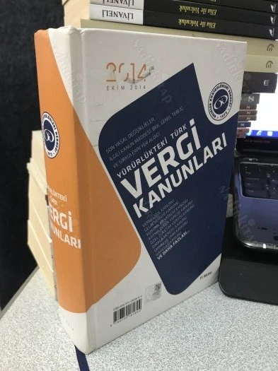 Yürürlükteki Türk Vergi Kanunları ürün görseli 1