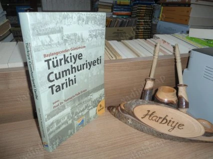 BAŞLANGICINDAN GÜNÜMÜZE TÜRKİYE CUMHURİYETİ TARİHİ ürün görseli 1
