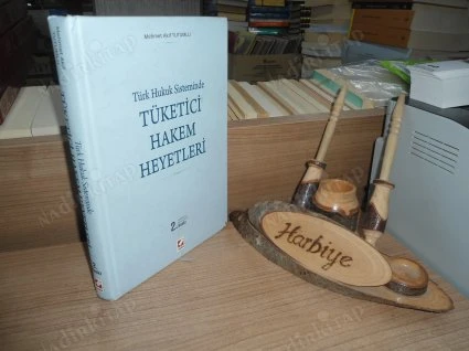 TÜRK HUKUK SİSTEMİNDE TÜKETİCİ HAKEM HEYETLERİ - 2. BASKI / CİLTLİ ürün görseli 1