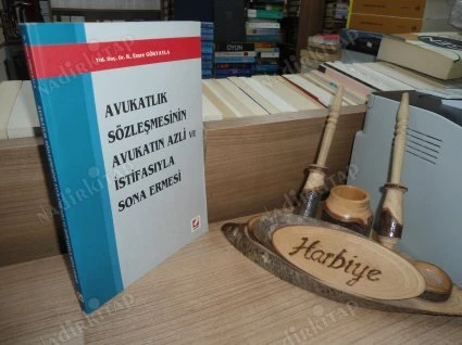 AVUKATLIK SÖZLEŞMESİNİN AVUKATIN AZLİ VE İSTİFASIYLA SONA ERMESİ ürün görseli 1