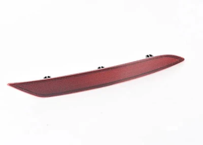 Volkswagen Golf 7 2017-2020 Reflektör Arka Tampon Sağ (Oem No: 5G0945106C) ürün görseli 1