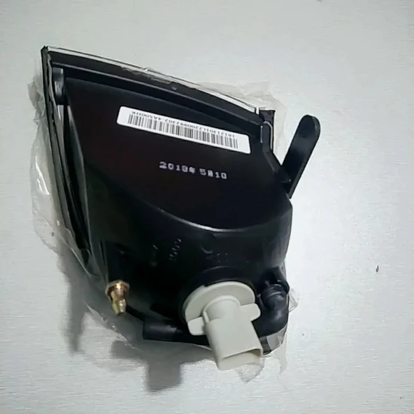 Hyundai Starex 2002-2007 Sinyal Lambası Duysuz Sağ (Oem No: 92302-4A500) ürün görseli 1