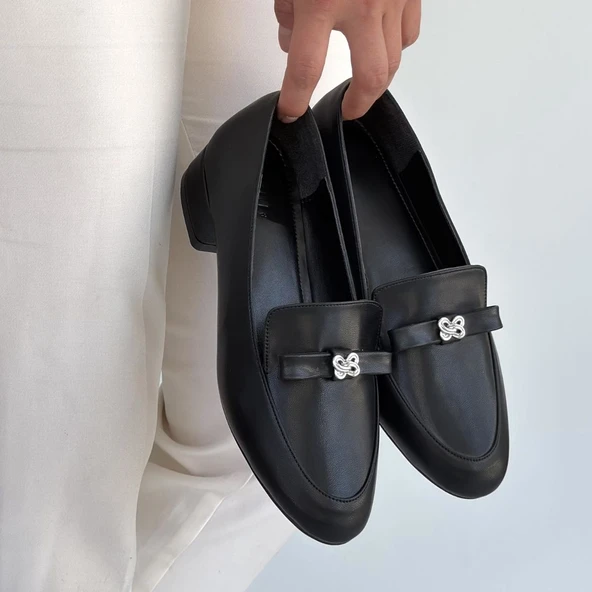 Owes Mat Siyah Cilt Topuklu Ayakkabı - Resim 4