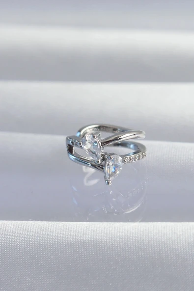 Pirinç Gümüş Renk Zirkon Taşlı Damla Earcuff Küpe ürün görseli 1