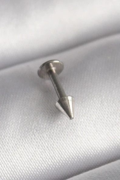 316L Çelik Gümüş Renk Çivi Model Piercing ürün görseli 1