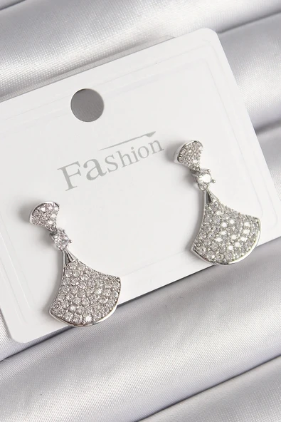 Pirinç Gümüş Renk Zirkon Taşlı Motif Model Kadın Küpe ürün görseli 1