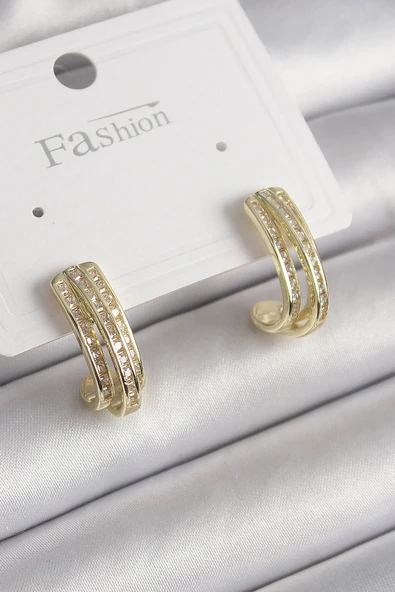 Pirinç Gold Renk Zirkon Taşlı Yarım Halka Model Kadın Küpe ürün görseli 1