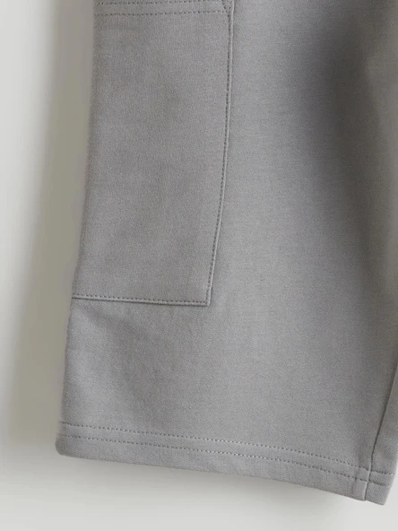 LCW Kids Gri Beli Lastikli Basic Erkek Çocuk Kargo Şort - Resim 3