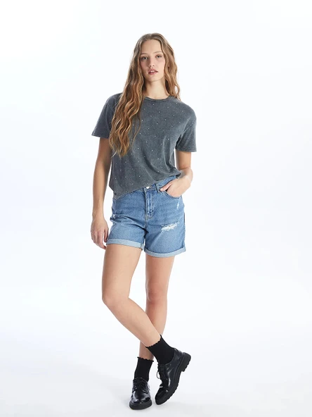 LCW Jeans Indigo Boyfriend Fit Yırtık Detaylı Kadın Jean Şort ürün görseli 1