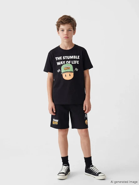 LCW Kids Siyah Beli Lastikli Erkek Çocuk Stumble Guys Baskılı Şort ürün görseli 1