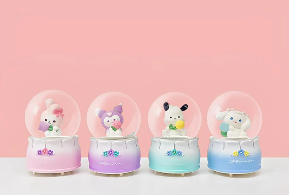 Kuromi Işıklı Kar Küresi 7 cm ürün görseli 1