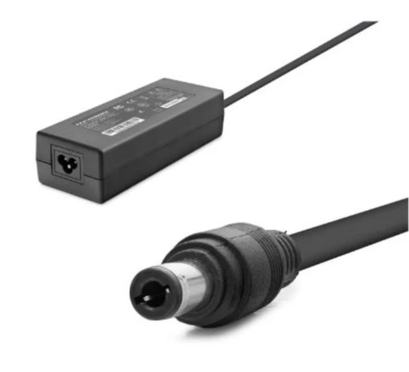 HADRON HD794 LED Kamera Adaptörü 120W 12V 10A 5.5x2.5 mm Siy ürün görseli 1