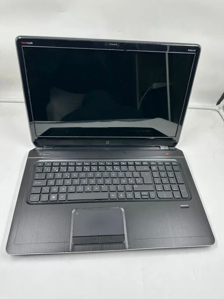 HP Pavilion dv7-7035ez i7-3610QM İşlemci 12 Gb Ram 240 Gb SSD 17.3 İnç Dizüstü Bilgisayar ( OUTLET ) ürün görseli 1