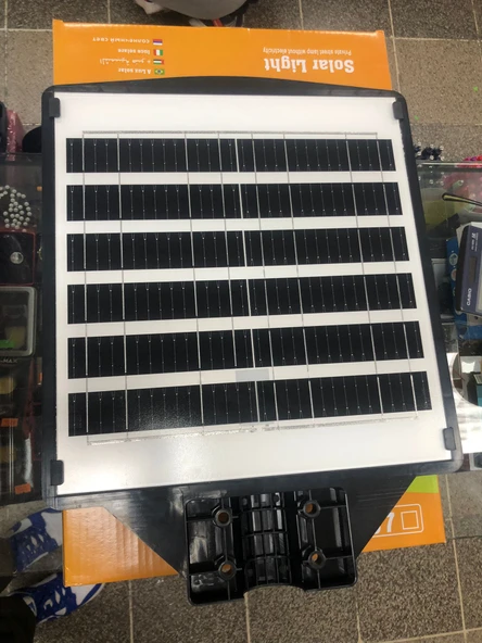 Lebron 600W Solar LED Bahçe Armatürü - Resim 3