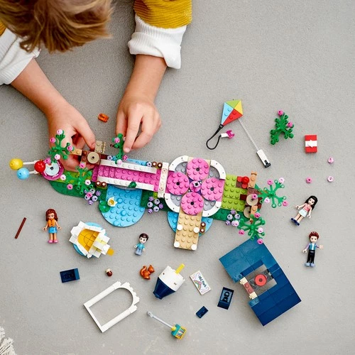 LEGO Friends 41447 Heartlake City Park - Resim 5