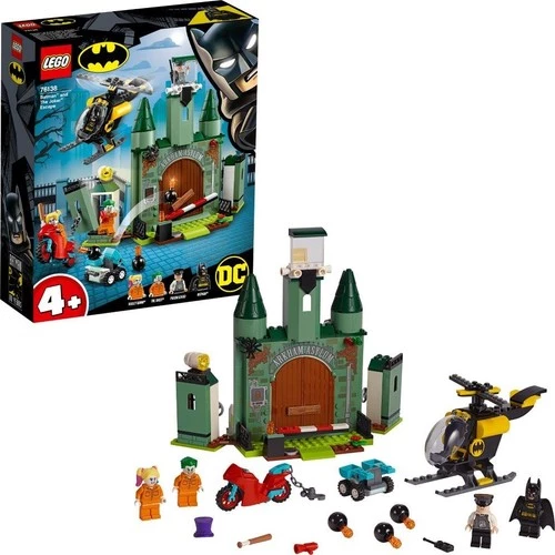 LEGO Super Heroes 76138 Batman and The Joker Escape ürün görseli 1