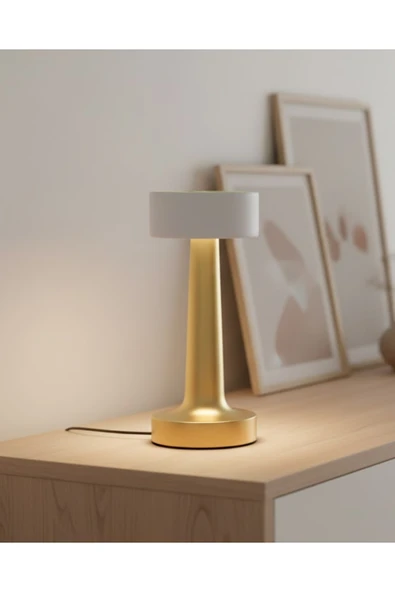 SAYARMARKT Modern Altın Gövdeli LED Masa Lambası 3 Işık Modlu ürün görseli 1
