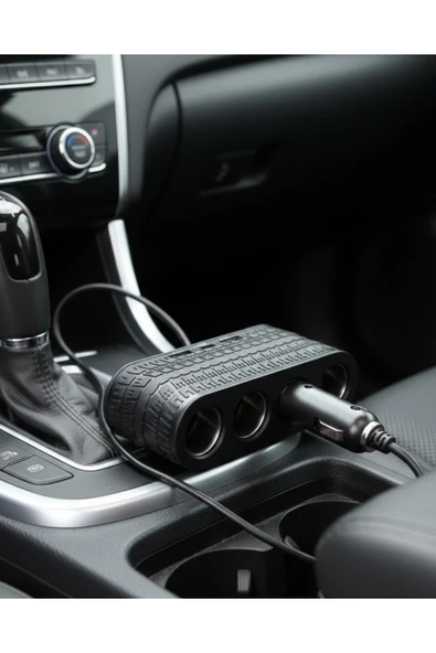 SAYARMARKT Araç Çakmak Çoklayıcı 4 Çıkışlı 2 USB ve Type C Girişli Çok Fonksiyonlu Şarj Ünitesi ürün görseli 1