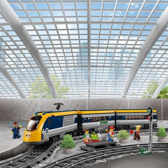 LEGO City 60197 Passenger Train - Resim 6