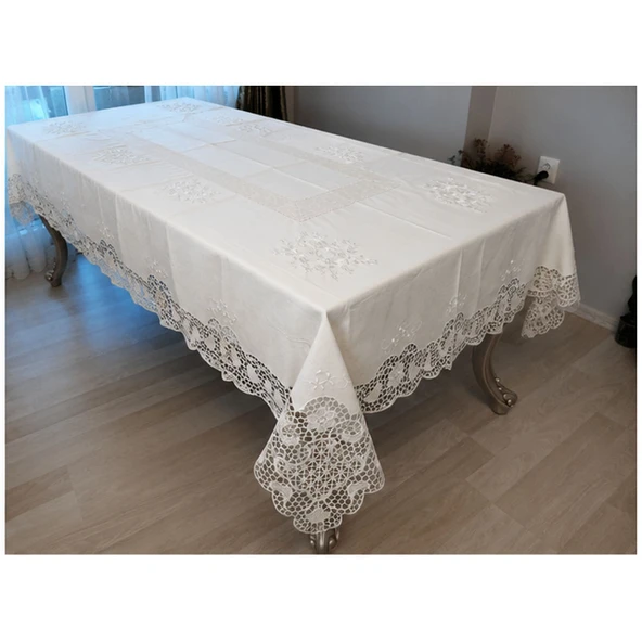 Keten Nakışlı Angles Lazer Kesim Masa Örtüsü 170x225cm ürün görseli 1