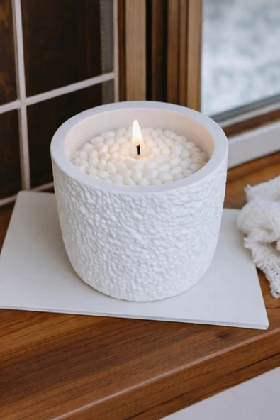 aymumi home El Yapımı Kırmızı Gül Mum | Beton Saksı Tasarımında Romantik Dekoratif Mum | Aymumi Home ürün görseli 1